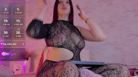 HannaB  online show from 01/25/25, 03:40