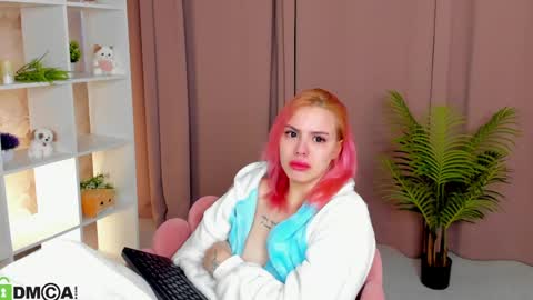 HannahMckay online show from 04/14/26, 01:39