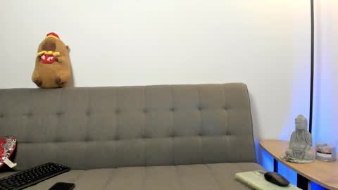 Hannah online show from 05/14/26, 10:49