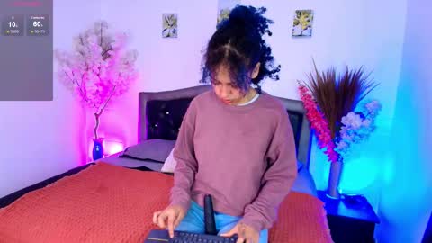 HannahBlue  online show from 02/09/26, 12:42