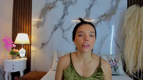 Hannahill69 online show from 02/21/25, 04:29