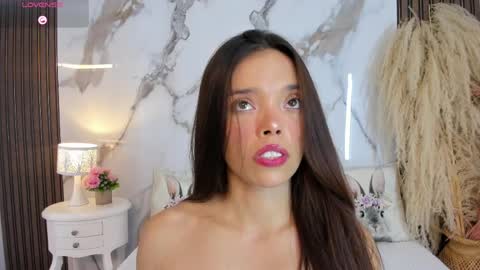 Hannahill69 online show from 04/07/26, 05:08