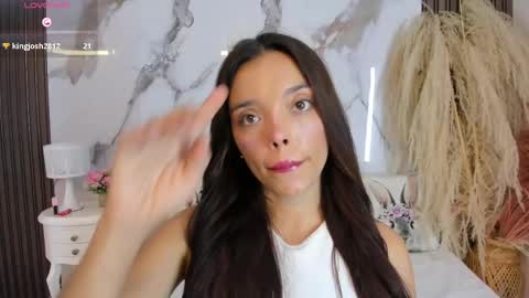 Hannahill69 online show from 06/03/26, 05:21