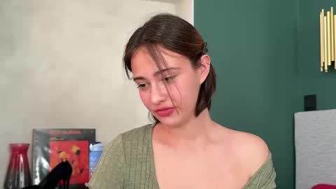 hannahinto online show from 04/01/26, 01:41