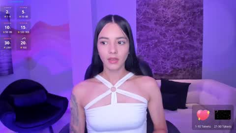 Snapshot of hannahjamesx chatting on 02/25/25, 07:14 HANNAH J online show from 02/25/25, 07:14