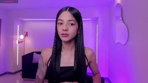 Snapshot of hannahjamesx chatting on 11/20/25, 07:13 HANNAH J online show from 11/20/25, 07:13