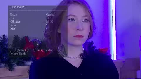 Pearl online show from 12/17/25, 03:34