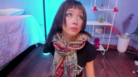 Hannah online show from 02/17/26, 12:23