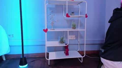 Hannah online show from 02/24/26, 12:25