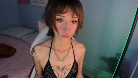 Hannah online show from 04/17/26, 12:30