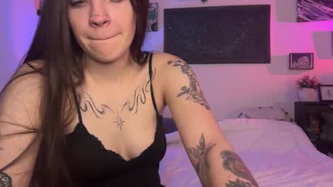 Hannah Taylor online show from 02/17/26, 09:43