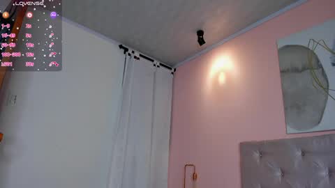 hannamartinn_ online show from 05/06/26, 03:39