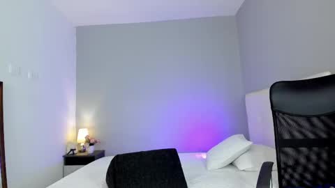 hannamartinnez online show from 03/12/25, 08:41