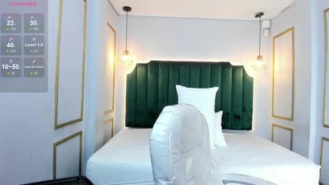 HannaPaola online show from 02/01/25, 04:03