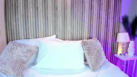 HannaPaola online show from 01/08/26, 10:45