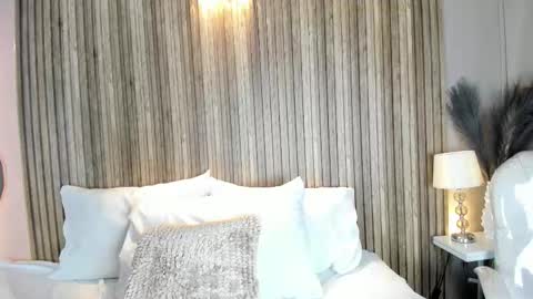 HannaPaola online show from 01/31/26, 10:41