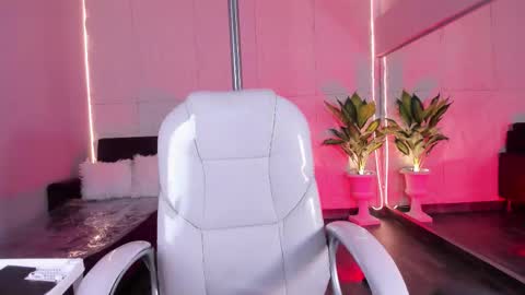 Hanna online show from 02/03/26, 12:32