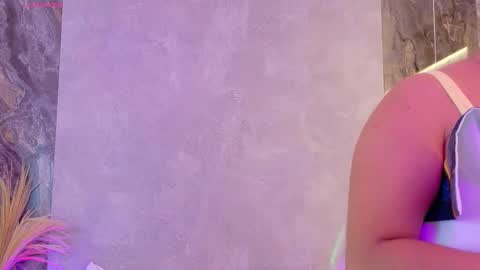 hannaprada1 online show from 02/11/26, 11:48