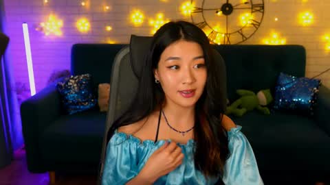 Snapshot of hannarosie chatting on 02/03/25, 03:59 hannarosie online show from 02/03/25, 03:59