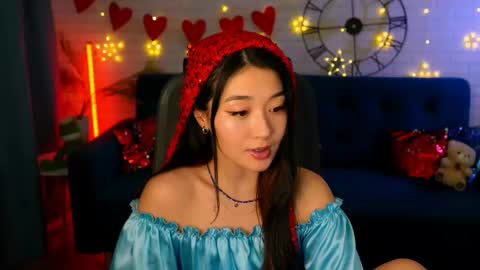 Snapshot of hannarosie chatting on 02/18/25, 08:03 hannarosie online show from 02/18/25, 08:03