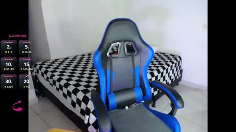 hanna online show from 04/14/26, 01:33