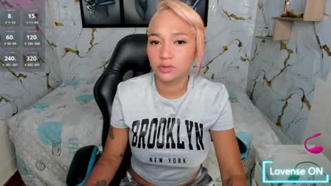 hannasteyl2 online show from 07/15/26, 11:15