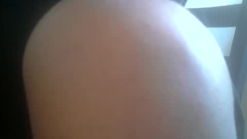 Snapshot of hannes_k chatting on 03/03/25, 12:27 hannes_k online show from 03/03/25, 12:27