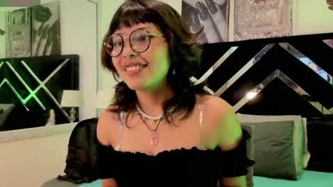 hannita_01 online show from 06/02/26, 01:13