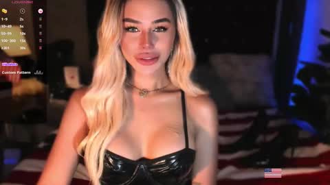 hanny113826 online show from 10/13/25, 02:00