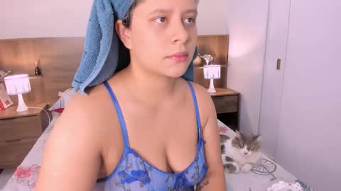 taylor live   online show from 10/12/25, 10:53