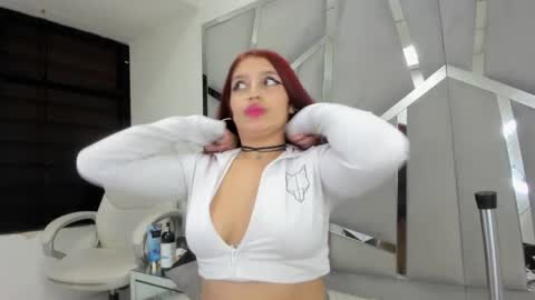 hanny_watson online show from 02/23/25, 04:35