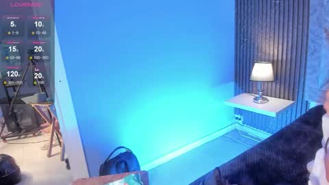 hannyk_ online show from 03/24/26, 11:37