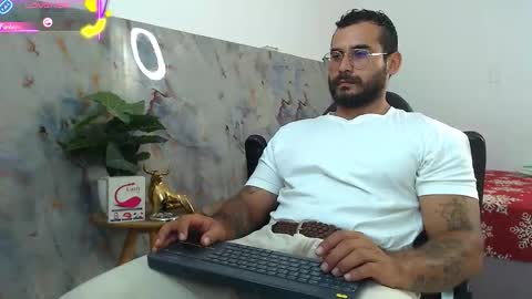 hanz_col online show from 10/08/25, 03:31