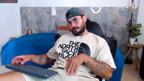 hanz_col online show from 12/19/25, 03:41