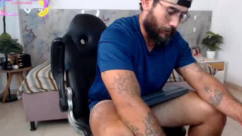 hanz_col online show from 03/17/26, 02:38