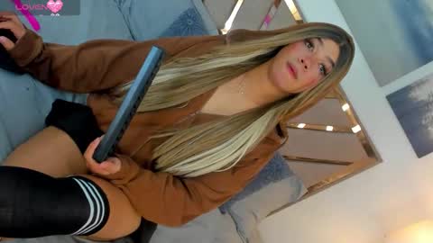 Snapshot of hanz_sex chatting on 09/13/25, 10:31 Hanz online show from 09/13/25, 10:31