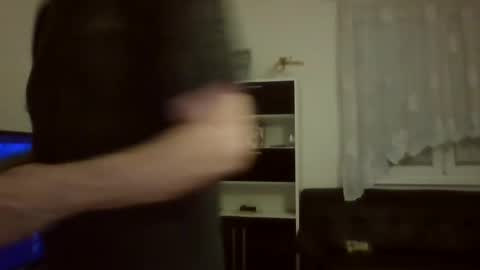 hanzik1954 online show from 02/09/25, 09:39