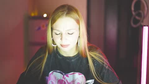 happy_cat_house2 online show from 01/04/25, 05:37