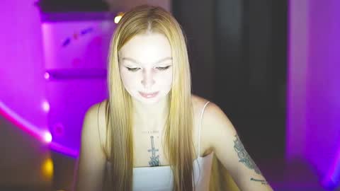 happy_cat_house2 online show from 01/06/25, 05:38