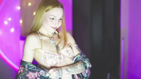 happy_cat_house2 online show from 01/18/25, 03:38