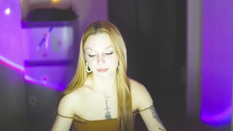 happy_cat_house2 online show from 02/06/25, 03:52