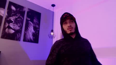 happy_hot7 online show from 01/28/25, 03:04