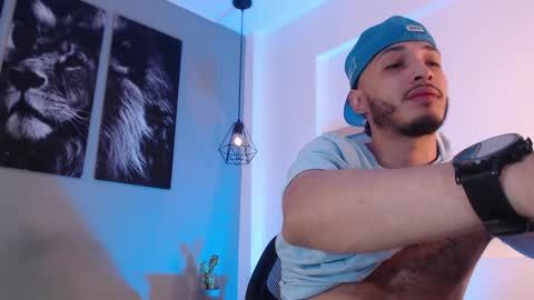 happy_hot7 online show from 02/20/25, 03:45