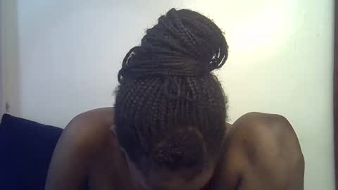 happy_kienyeji online show from 12/14/25, 08:46