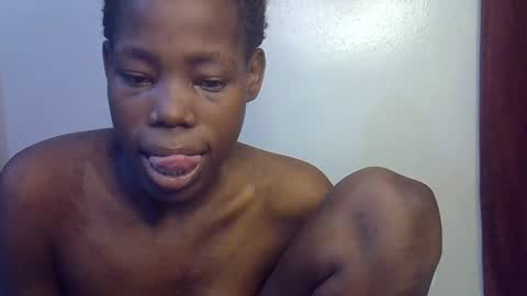 happy_kienyeji online show from 12/15/25, 09:08