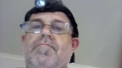 happydick69a online show from 12/21/25, 09:33