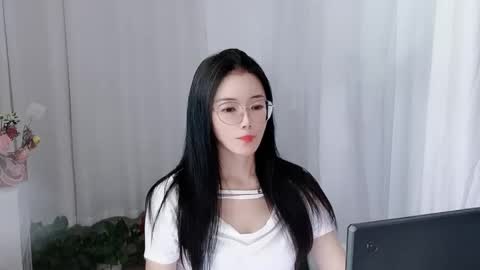 Daisy online show from 04/02/26, 03:37