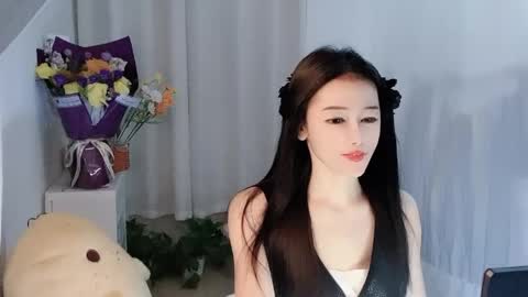 Daisy online show from 04/13/26, 02:22