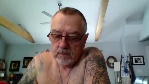 Snapshot of happynudist7373 chatting on 07/14/26, 12:55 happynudist7373 online show from 07/14/26, 12:55