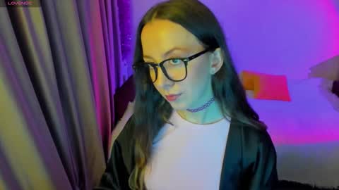 Stephanie online show from 09/24/25, 10:46